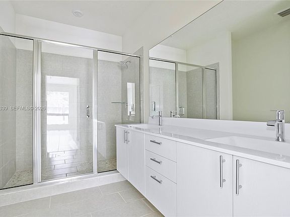 5th image of 8001 NW 41st St #8041