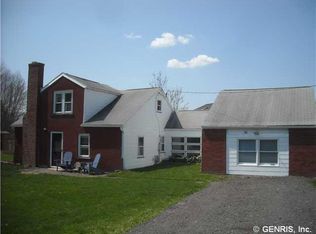 41 Betteridge Rd, Churchville, NY 14428