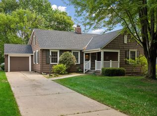 3935 Joppa Ave S, Saint Louis Park, MN 55416