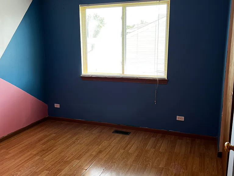 1072 S Pleasant Hill Gate — Photo 11