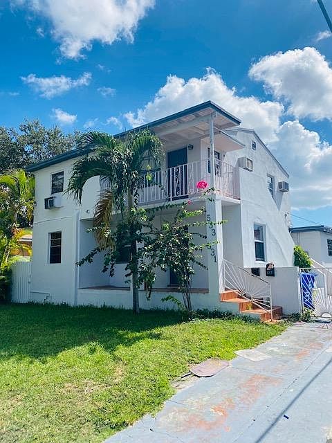1st image of 531 NW 35th Ave #2