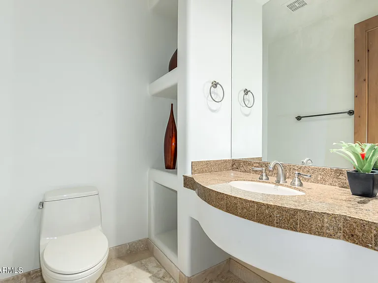 10685 E Cottontail Ln — Photo 25