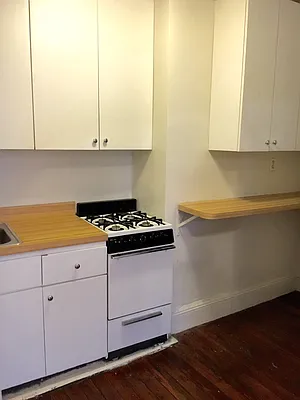 Rented by Brick Real Estate | media 14