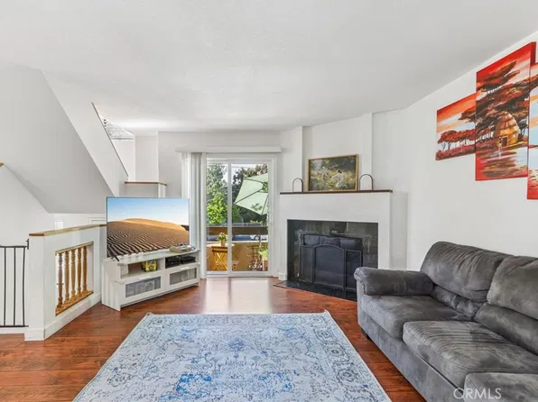 14201 Foothill Blvd Unit 17, Sylmar, CA 91342