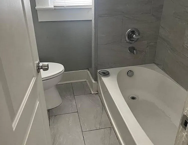 1440 Proescher St — Photo 6