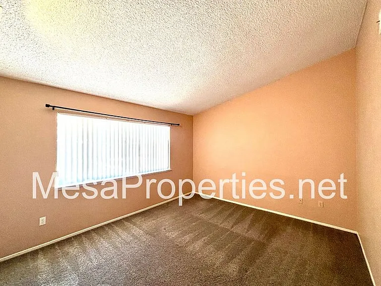14182 Liberty Way — Photo 10