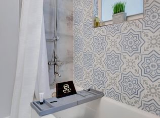 1086 E Jeffery St, Boca Raton, FL 33487