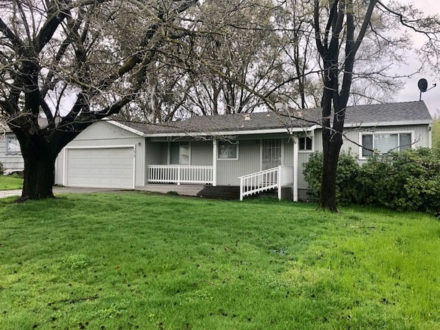 Beautiful Orangevale Home, Available Now! — Photo 2