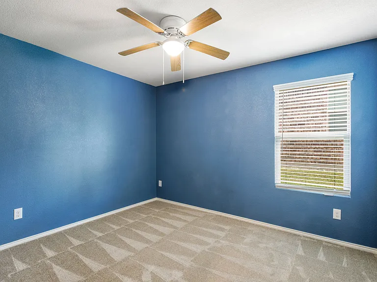 417 Sweetshade Ln — Photo 14