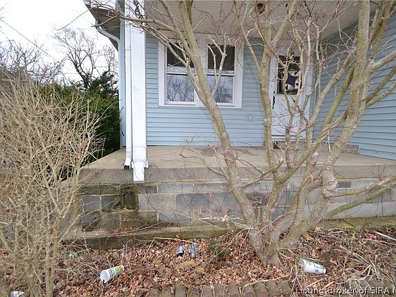 3rd image of 13660 Greene St NE