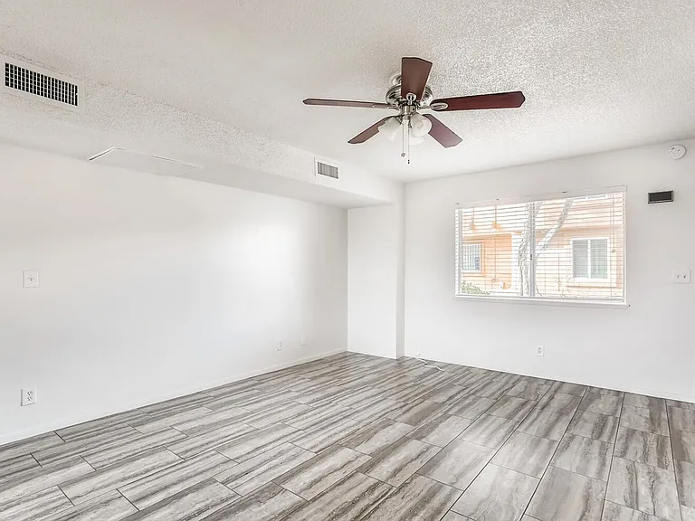 6227 W Washington Ave — Photo 6