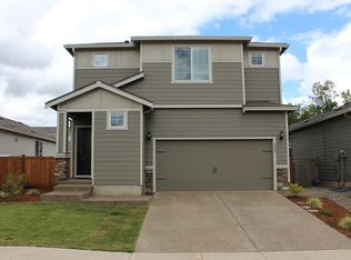 1007 Bear Creek Dr, Molalla, OR 97038