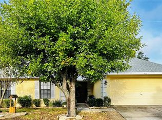 951 Sandywood Dr, Brandon, FL 33510