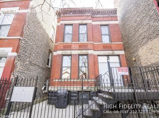 1641 W Huron St APT 2R, Chicago, IL 60622