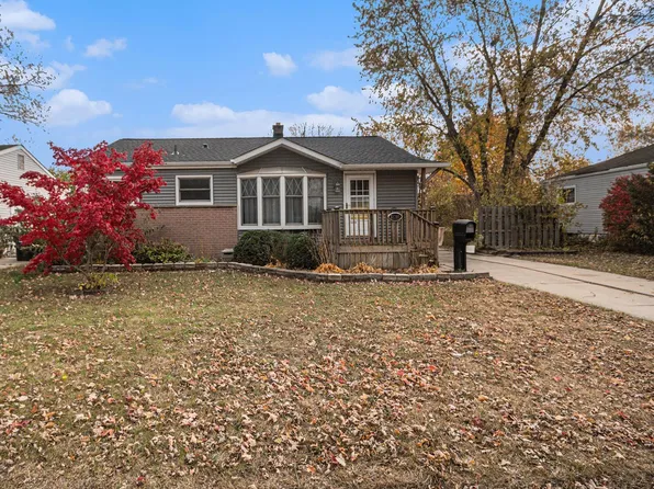 32205 Hazelwood St, Westland, MI 48186