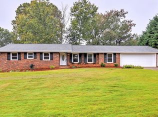 345 Crossville Ct, Roswell, GA 30076