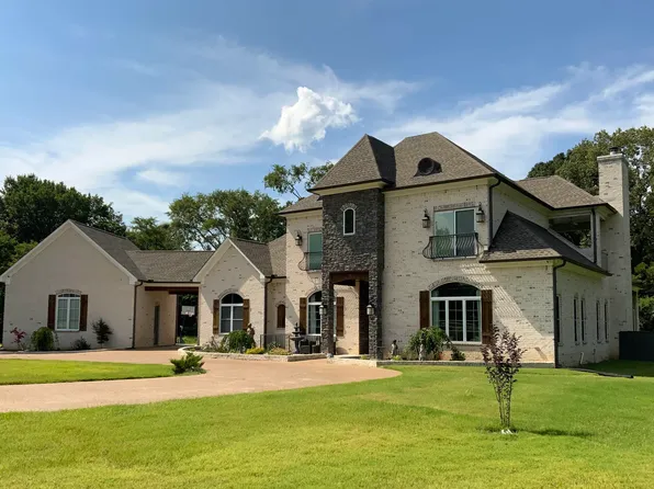 35 Windy Oaks Cv, Piperton, TN 38017
