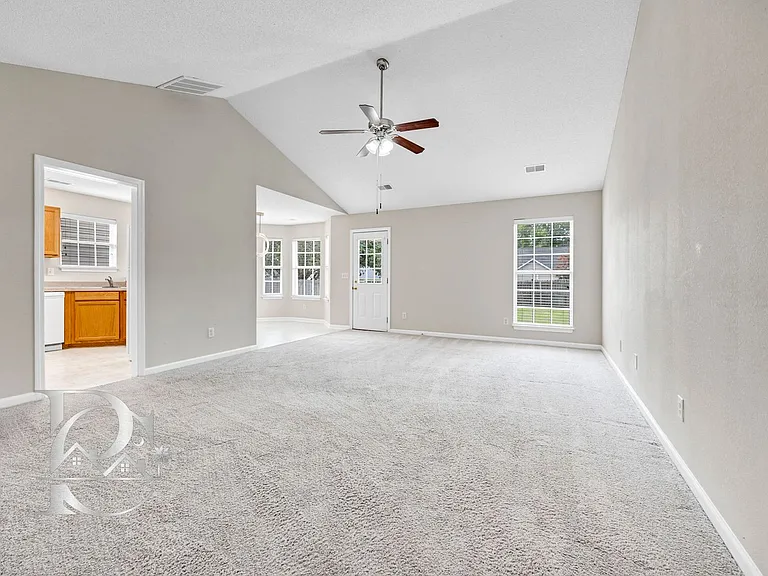 116 Dupre Mill Ct — Photo 4