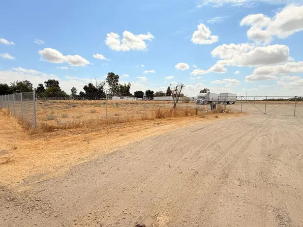 1 Road 32, Madera, CA 93636