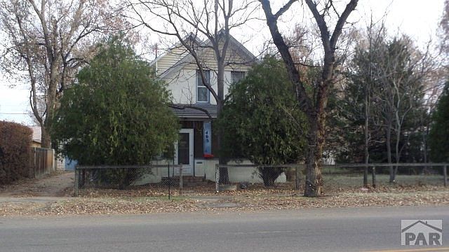 1st image of 402 S 12th St