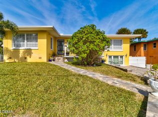 423 Poinsettia Rd, Daytona Beach, FL 32118