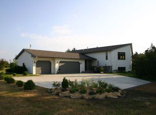 424 New Century Dr, Hudson, WI 54016