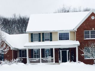 9204 Toddsway Dr, Brighton, MI