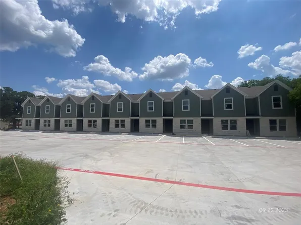402 S Garrett Ct, Stephenville, TX 76401