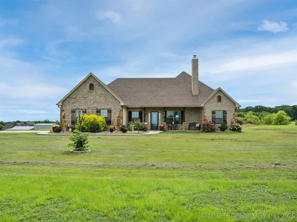 108 Lobo Ln, Lone Grove, OK 73443
