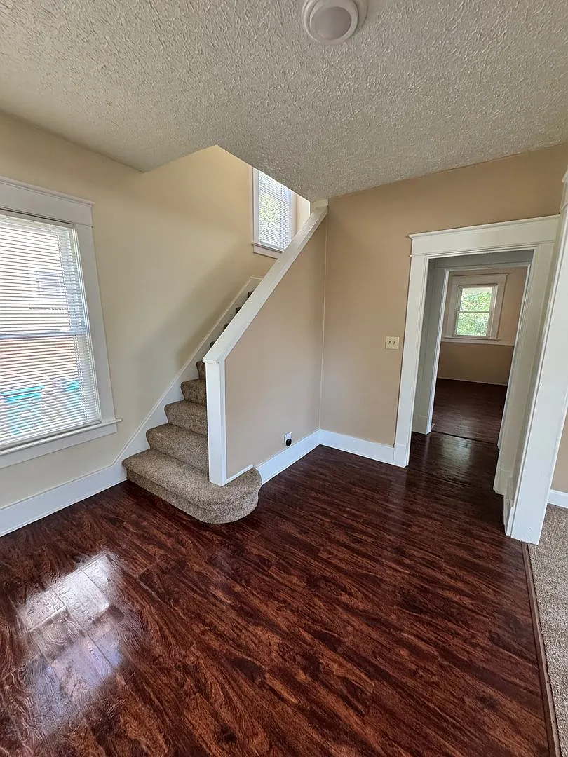 119 Olive Street — Photo 3