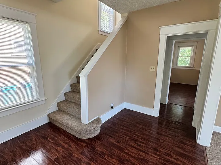 119 Olive St — Photo 3