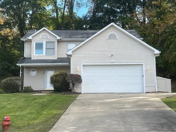 181 Pope Dr, Wampum, PA 16157