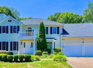8 Pilgrim Rd, Ashland, MA 01721