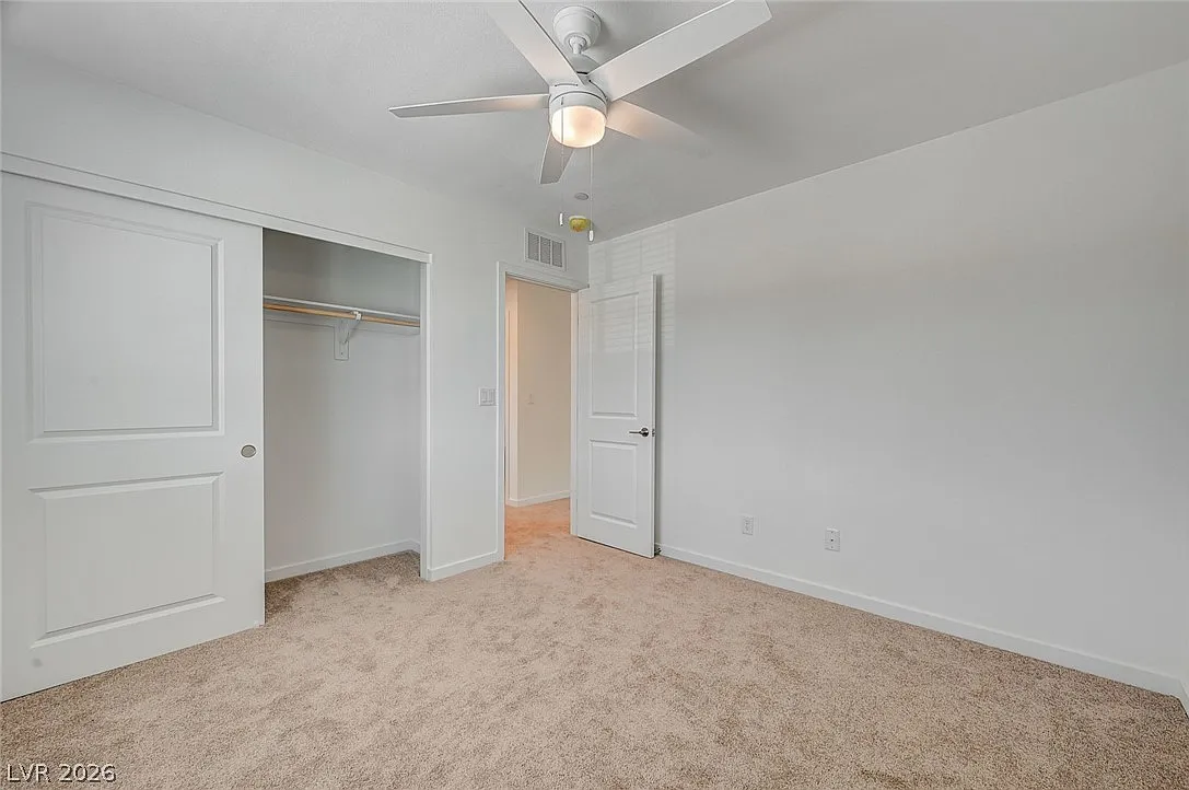 4 bed, 3.0 bath, 1999 sqft, $2,450 — Photo 4