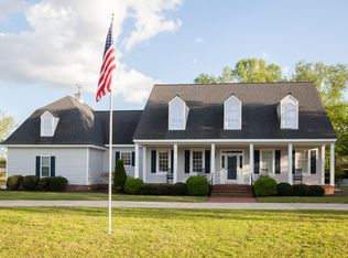 210 Lake Ridge Dr, Goldsboro, NC 27530