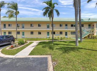 2005 Greenbriar Blvd APT 7, Clearwater, FL 33763