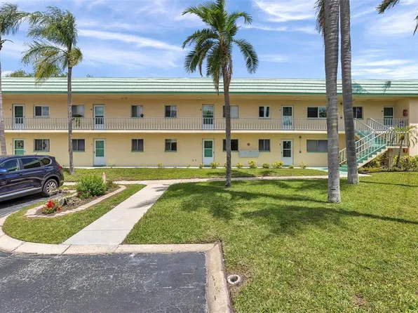 2005 Greenbriar Blvd APT 7, Clearwater, FL 33763