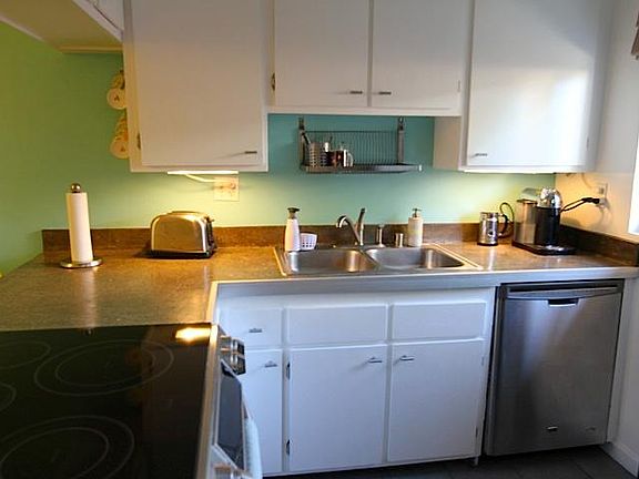 5th image of 2624 Kansas Ave APT 6