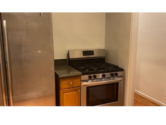 2nd image of 411 N Stanley Ave #2BAD