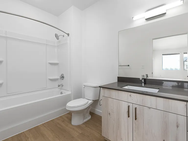 The Kelton Apartments — Photo 26