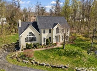 15 Keyes House Rd, Shrewsbury, MA 01545