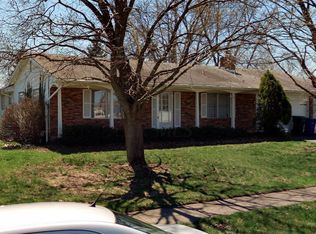 1445 Hempwood Dr, Columbus, OH