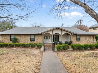 3902 Country Club Rd, Arlington, TX 76013