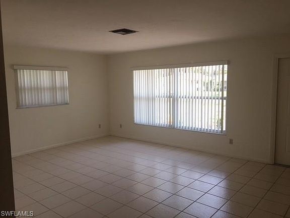 4th image of 585 92nd Ave N