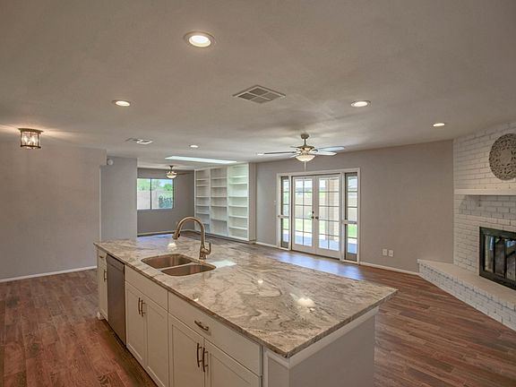 9050 N 49th Dr Glendale AZ 85302 X-13