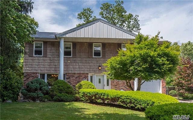 1st image of 82 Tulipwood Dr