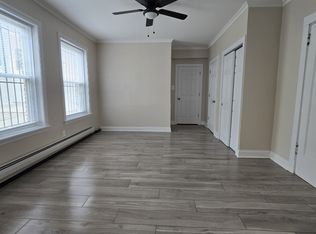 4866 N Magnolia Ave #301, Chicago, IL 60640