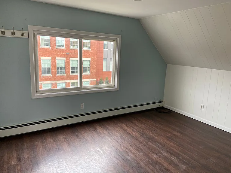 181 Jersey St — Photo 5