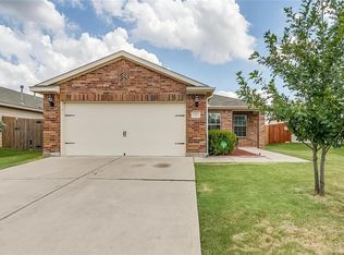 616 Misty Mountain Dr, Fort Worth, TX 76140