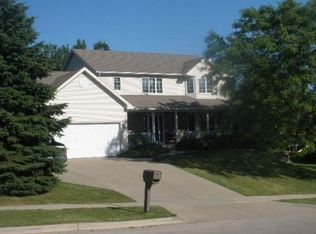 987 Autumn Woods Ln, Oregon, WI 53575